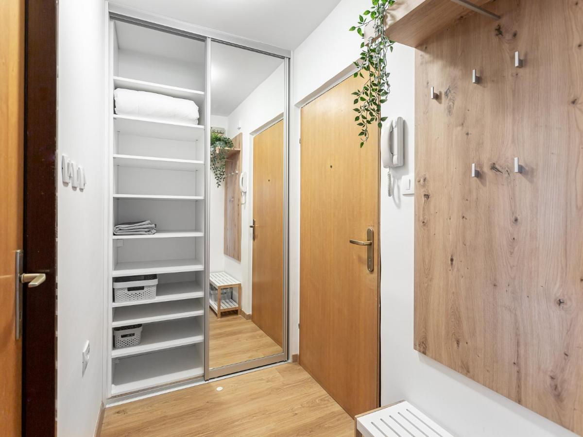 Apartma Vrtnica 5Th Floor Nova Gorica Luaran gambar